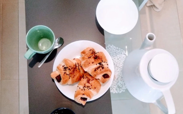 Wish-Suite Santa Justa