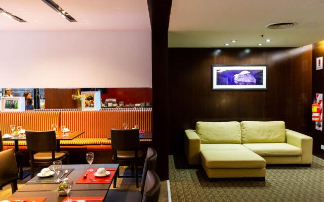 474 Buenos Aires Hotel