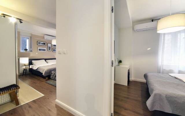 Premium Central Apartment And Room