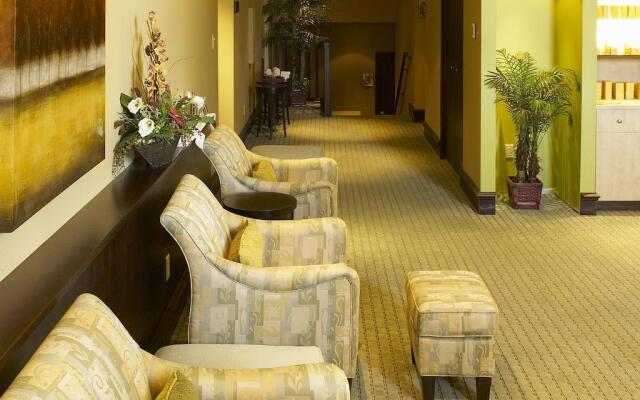 Estrimont Suites & Spa