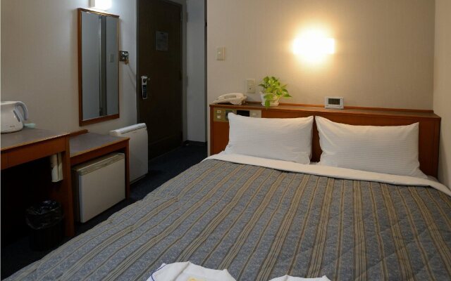 Fukuyama Station Inn