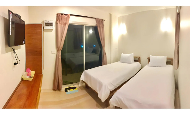 Subtawee Resort