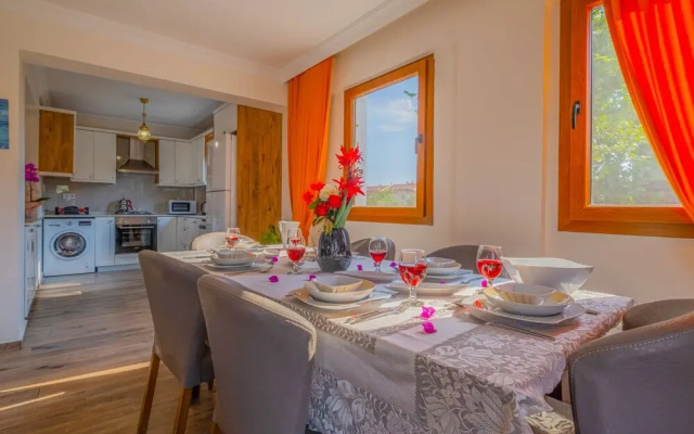 Myra Villa 1