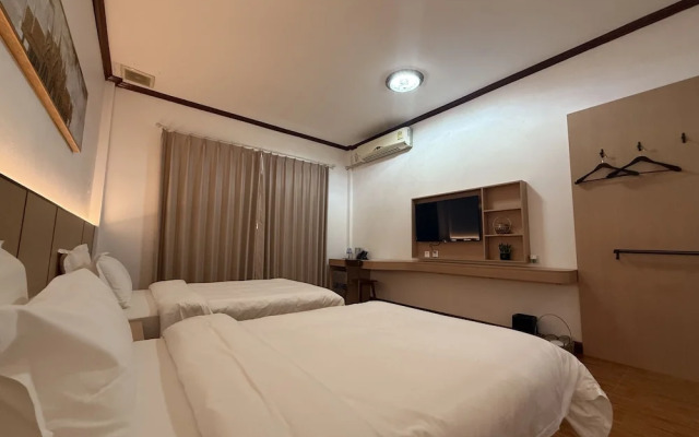 PALA Garden Hotel
