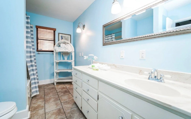 Beach House - Spyglass