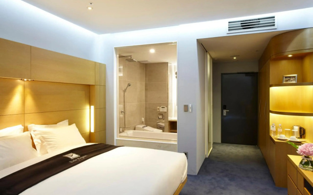 Eldis Regent Hotel