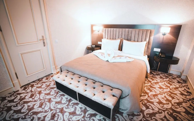 Rose Inn Hotel Baku