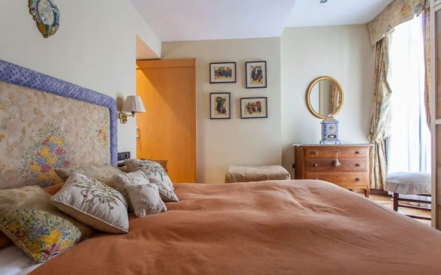 Alcazar Pool Villa by Valcambre