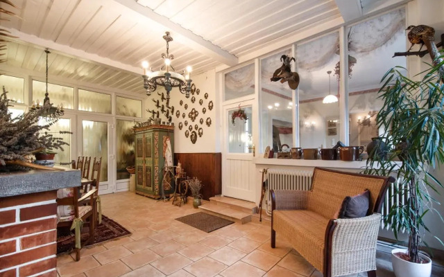 Renoviertes Bauernhaus mit Garten in Ruhelage