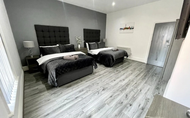 Reads Luxury Apartments