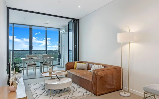 Kozyguru | Wentworth Point | 1 Bed Waterview Apt