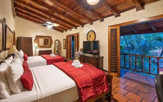 Hotel Villas Lirio