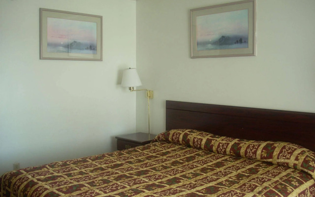 Economy Inn Monterey