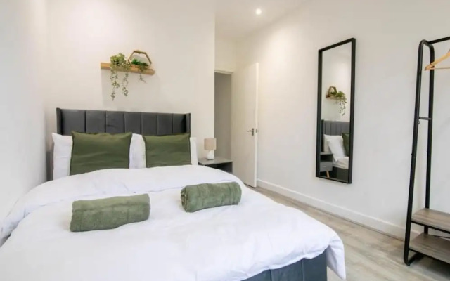 Cosy 3 Bed Flat in Southsea