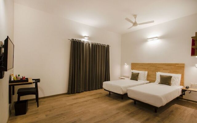 Monday Hotels Hitec City