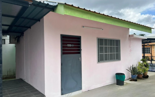 Capital O 91117 Noor Room Stay