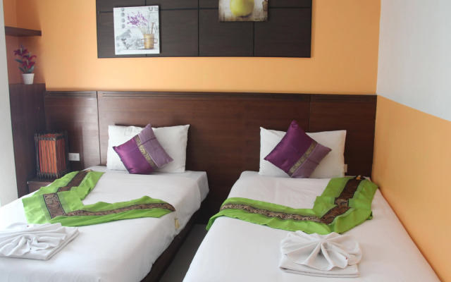 Green Harbor Patong Hotel