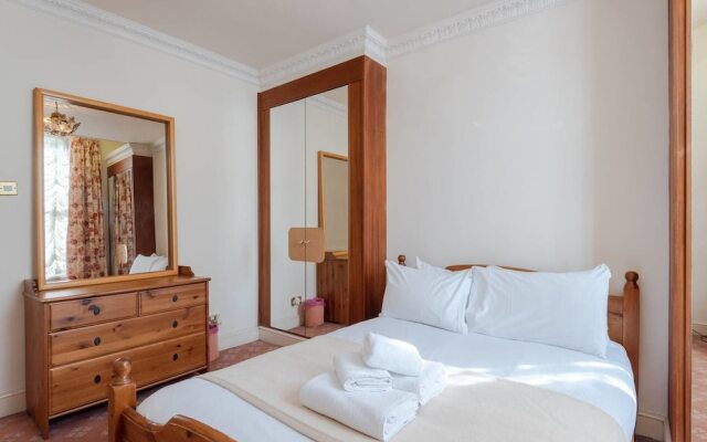 Spacious 3BR Apartment - Bayswater/hyde Park