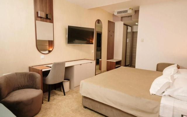 Hotel Slavija Garni