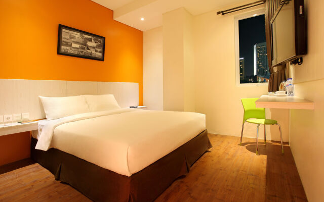 Hotel Dragon Inn by SHM