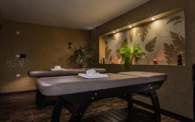 Family Hotel Sunny Hills