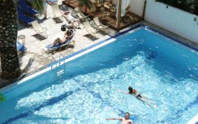 Calypso Hotel