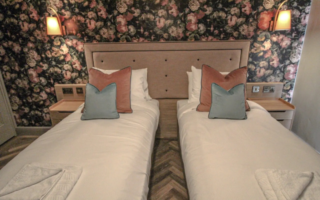 Pooley Bridge Inn