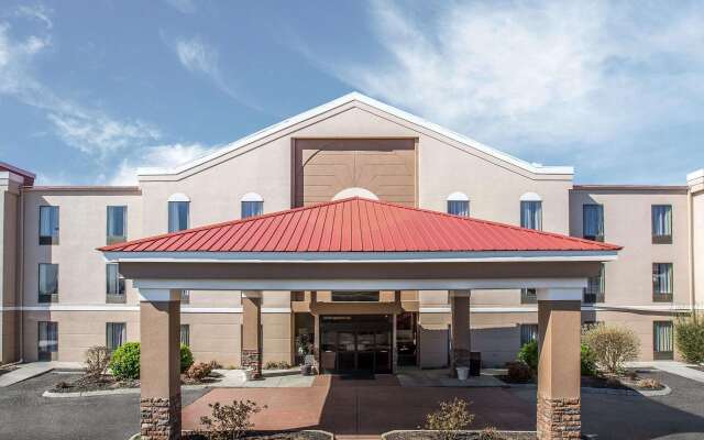 Quality Suites Morristown West