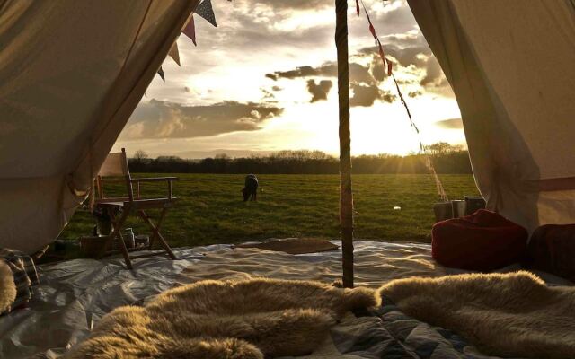 Dream Catcher Bell Tent, Love Zone