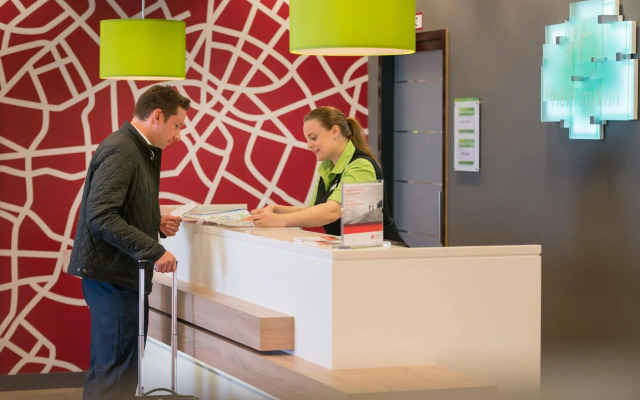 Holiday Inn Berlin - City East Side by IHG