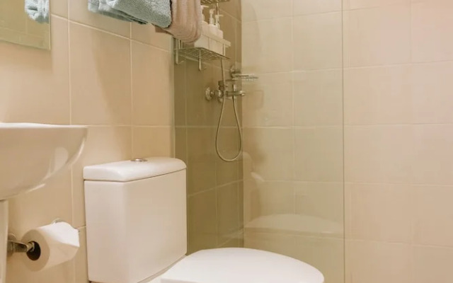 Spacious & Cozy Urban Oasis