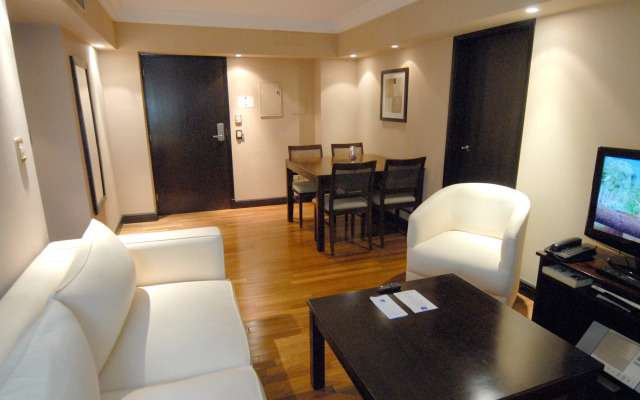 Premium Tower Suites