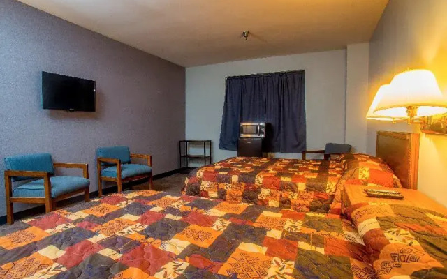 Lafayette Inn