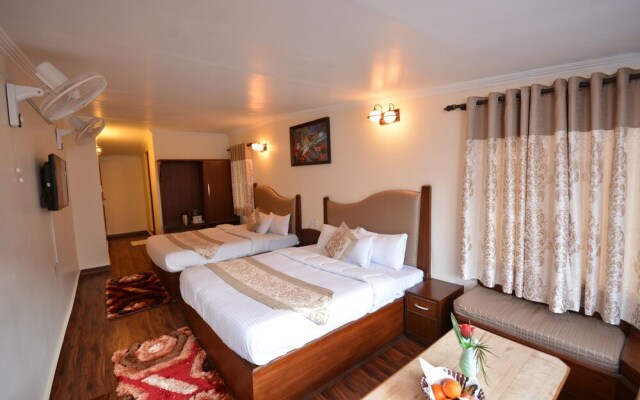 Hotel Happy Home The Lake Paradise
