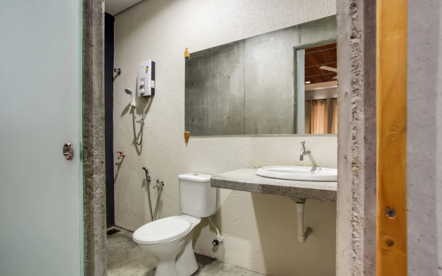 OYO 89454 Hotel Pavilion Inn