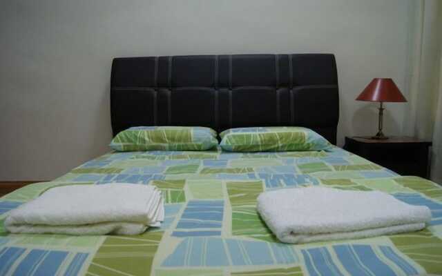 YYK 1Borneo Condominium