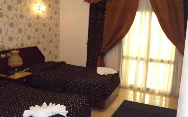 Mayorca Hotel