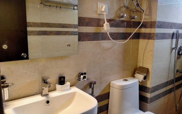 Golden Star Continental & Spa