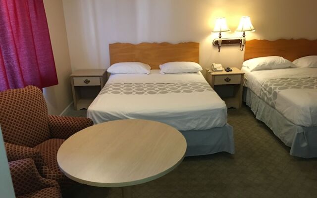 Dixie Plaza Hotel