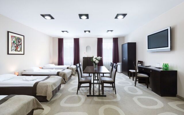 Hotel Picaro Żarska Wieś Południe