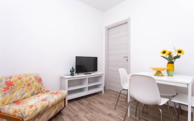 S209 - Sirolo, nuovissimo bilocale con portico pt