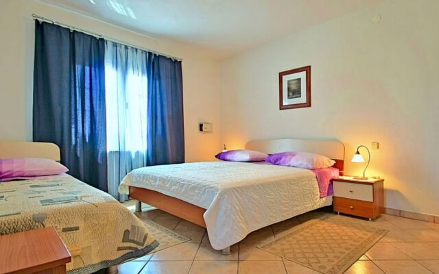 Apartment Nino Poreč