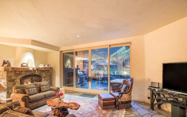 Rivercrown 7 by Exceptional Stays