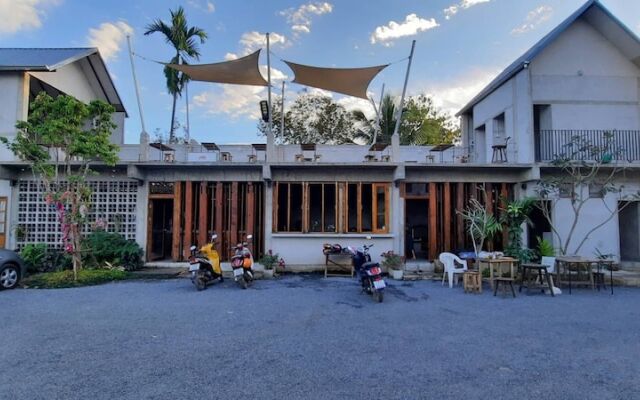 Mountain Blue Cottage