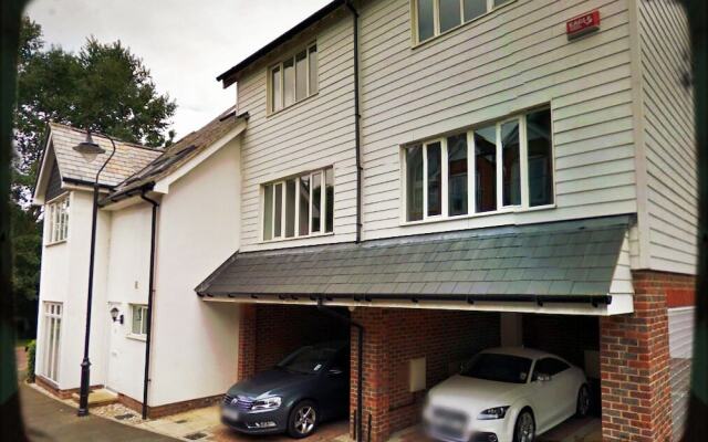 Spacious Private Relaxing Getaway