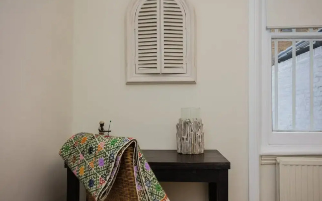 1 Bedroom Garden Flat in Fulham