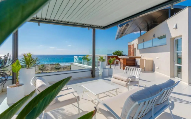 Glory Beachfront Villa