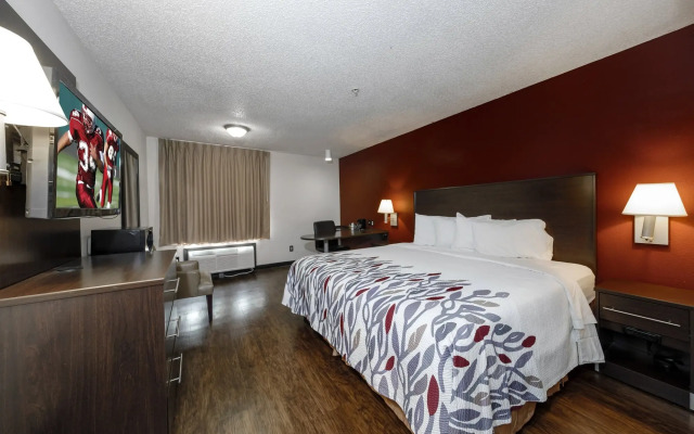 Red Roof Inn & Suites Savannah Airport