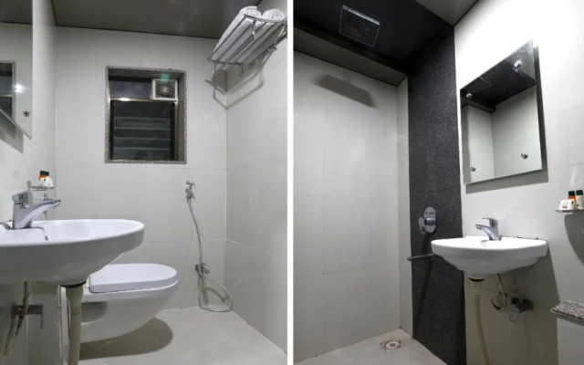 Vishnupriya Regency by OYO Rooms