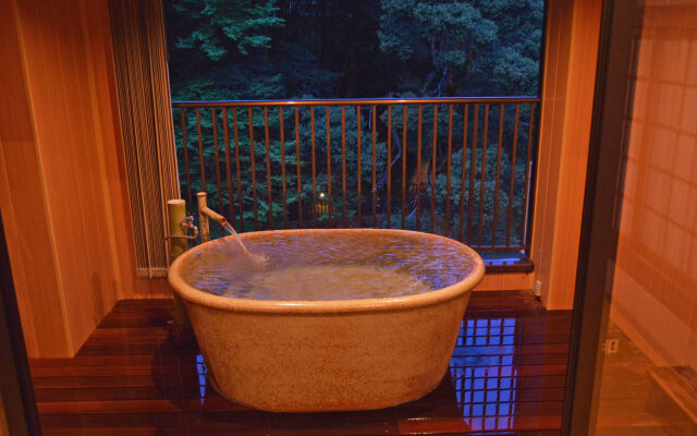 Tatsuta Ryokan